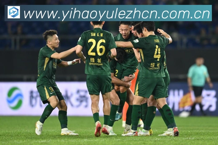 环游世界赛场风云自行车天才萨甘的传奇征程与荣耀瞬间成长观察:最新赛事动态与深度分析 环游世界赛场风云自行车天才萨甘的传奇征程与荣耀瞬间成长观察:最新赛事动态与深度分析